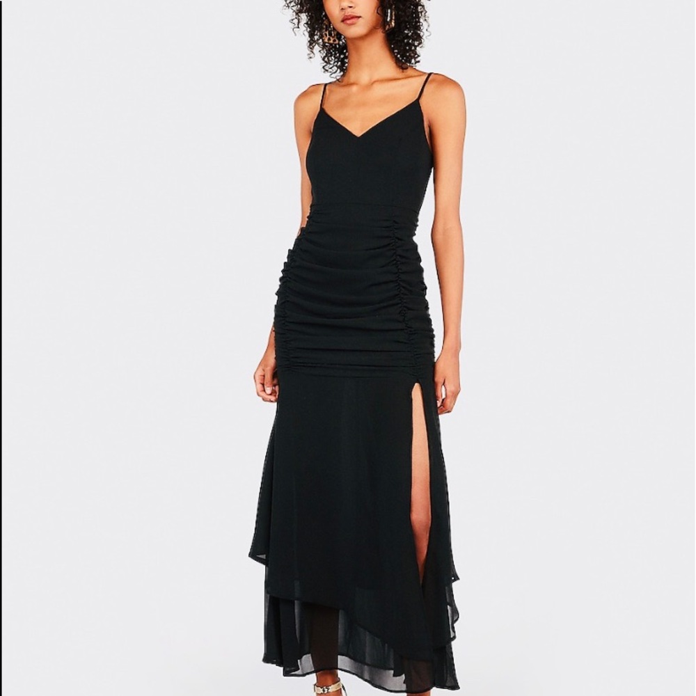 🌸EXPRESS RUCHED MAXI DRESS🌸